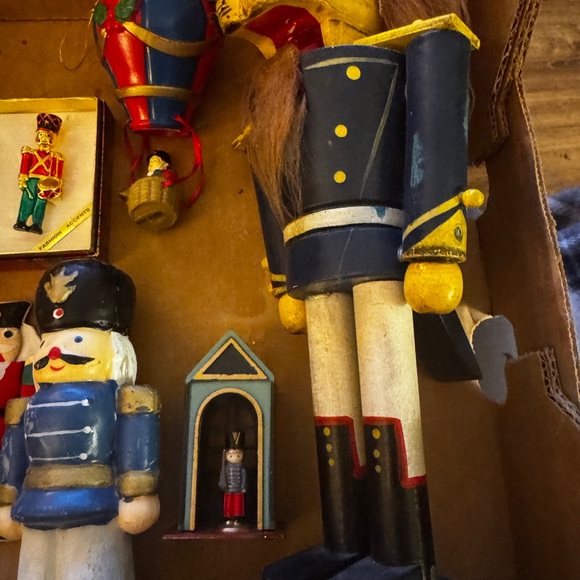 Nutcracker Collection - Picture 5 of 5